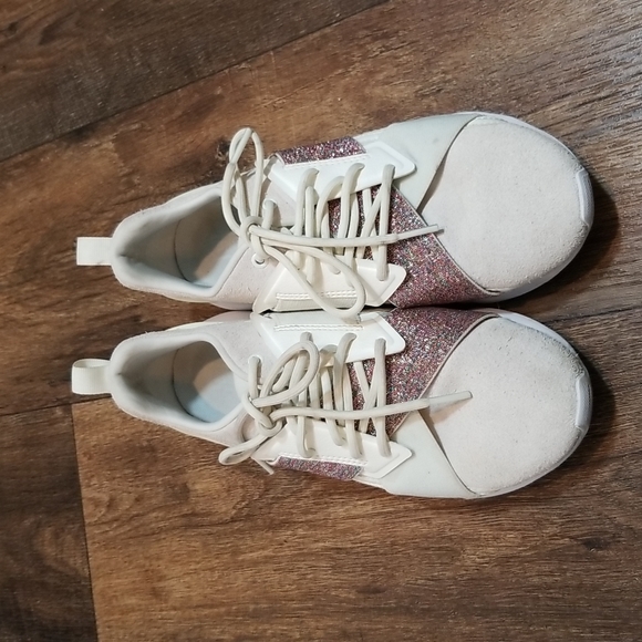 Puma Ignite Metallic Sparkle Strap Low Top Lace Up Athletic Shoes Sneakers - Picture 5 of 13